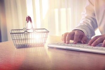 Почему товары лучше покупать в интернет-магазине Почему товары лучше покупать в интернет-магазине
